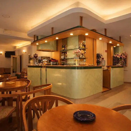 Dover Rooms&coffee Adults Friendly Hotel Cervia