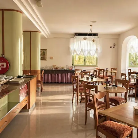 Hotel Dover & Coffee Adults Friendly Cervia