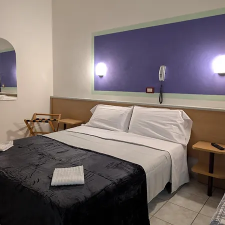 호텔 Dover & Coffee Adults Friendly 3*