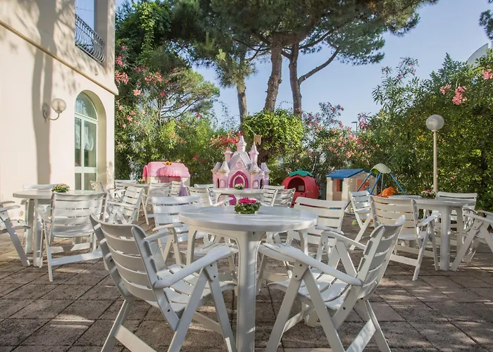 Hotel Dover Rooms&coffee Adults Friendly Cervia