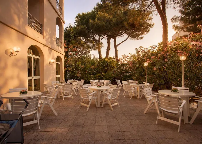 Dover Rooms&coffee Adults Friendly 3* Cervia