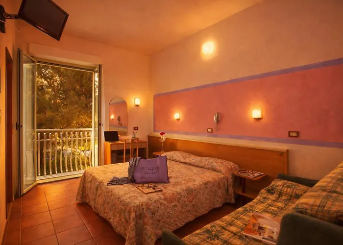 Dover Rooms&coffee Adults Friendly Cervia